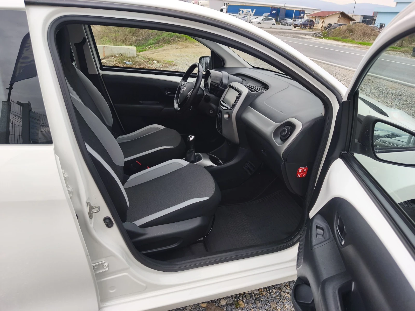 Toyota Aygo | Mobile.bg   12