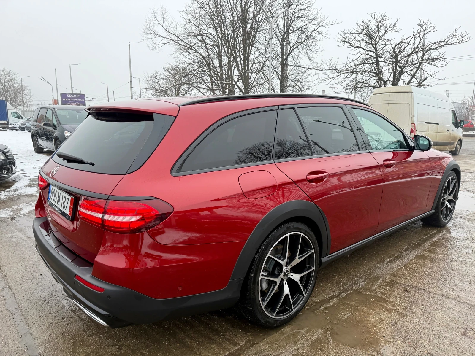 Mercedes-Benz E 400 All-Terrain* AMG* 3D Burmester* 340Hp - изображение 4