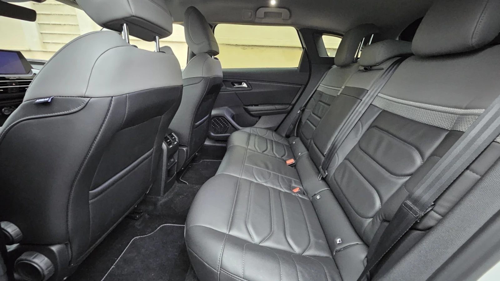 Citroen C5X 5300 �� | ��������� �������� �� 08.2026 | FULL EXT | Mobile.bg � ����������� 12