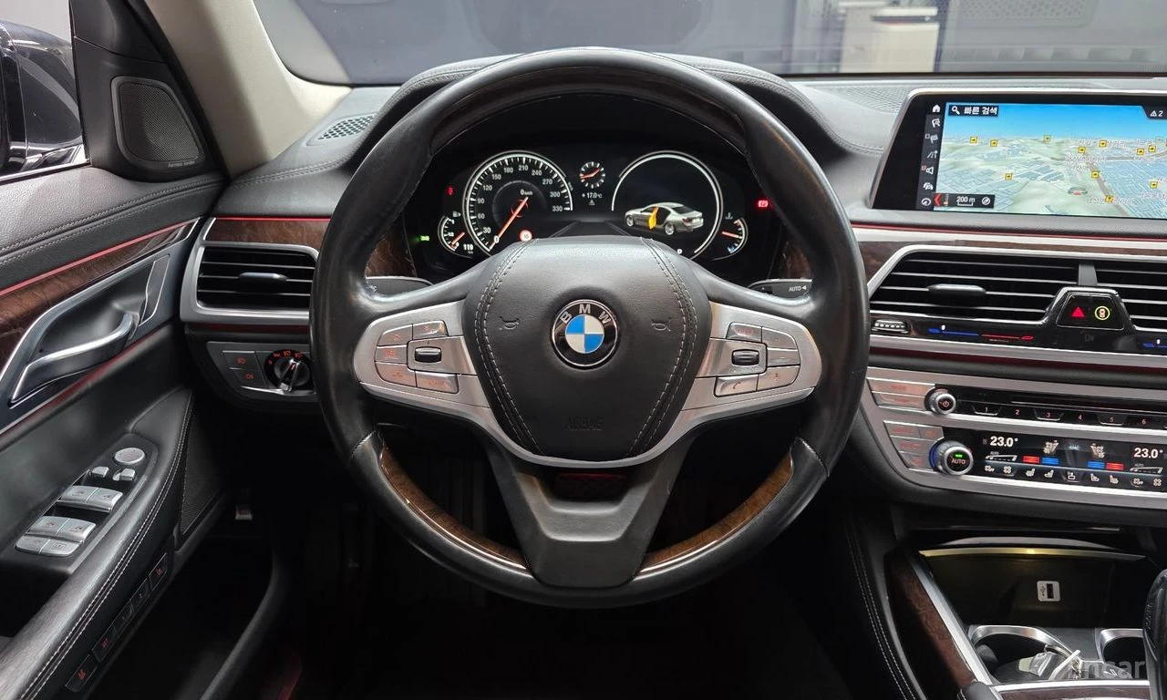BMW 740 Li* XDRIVE* HARMON* KARDON* ОБДУХВАНЕ* 3TV* МАСАЖ*, снимка 8 - Автомобили и джипове - 54415577