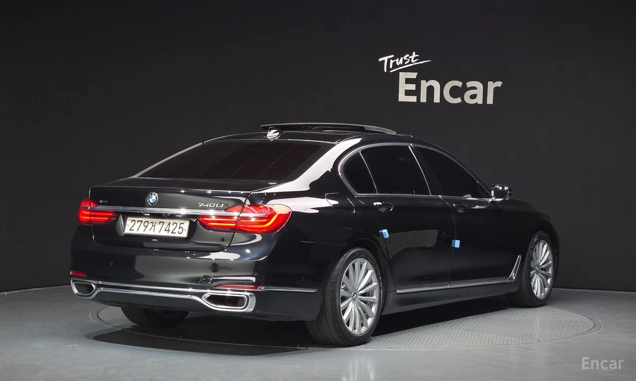 BMW 740 Li* XDRIVE* HARMON* KARDON* ОБДУХВАНЕ* 3TV* МАСАЖ*, снимка 2 - Автомобили и джипове - 54415577