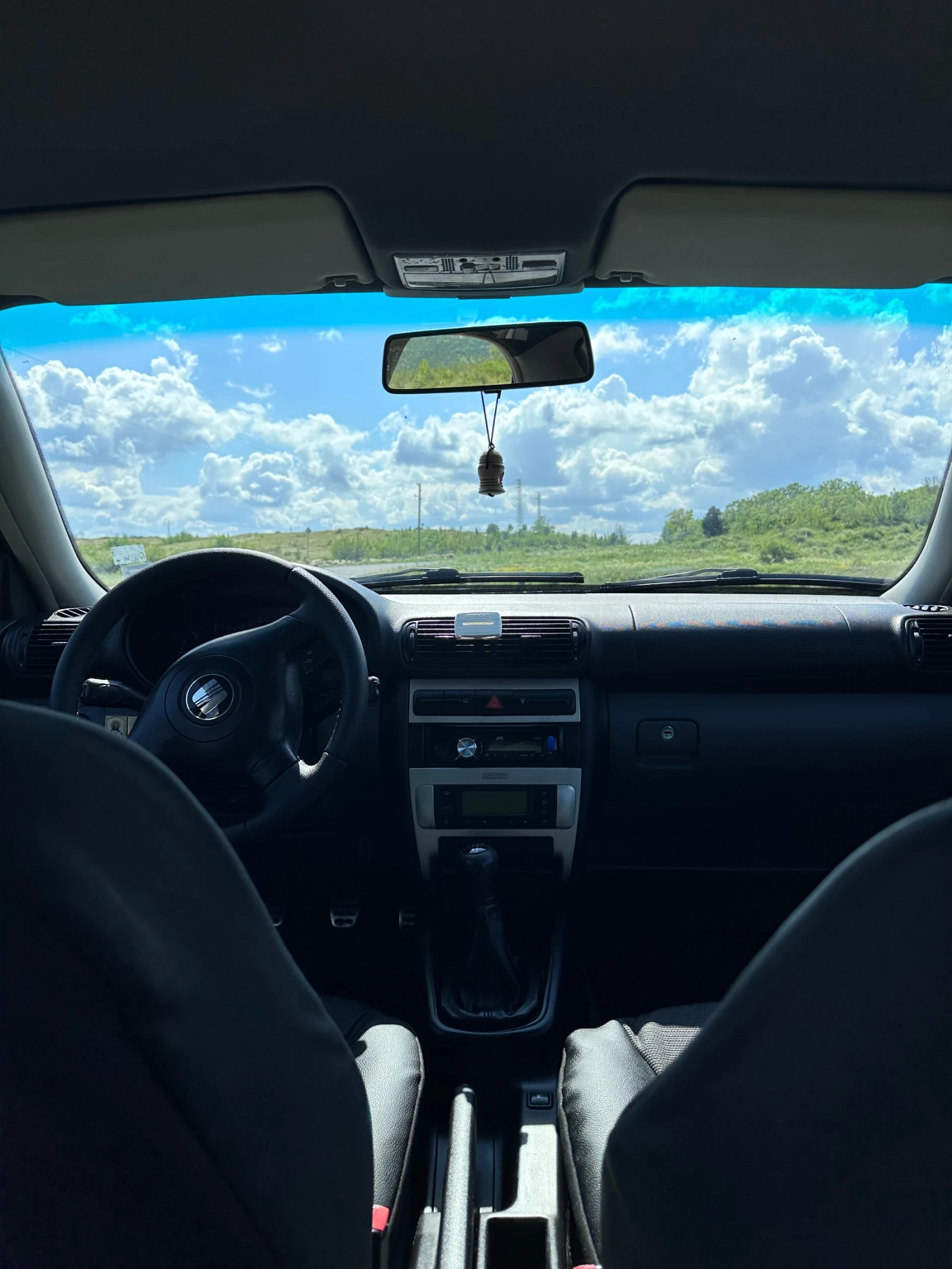 Seat Leon, снимка 14 - Автомобили и джипове - 54661522