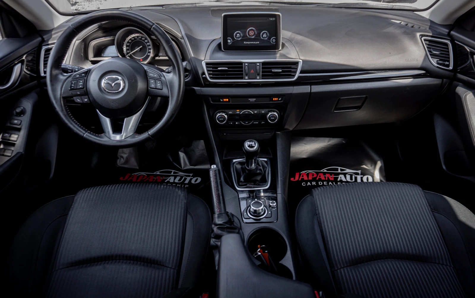 Mazda 3 2.0 бензин! ТОП! С ГАРАНЦИЯ!, снимка 8 - Автомобили и джипове - 54853703