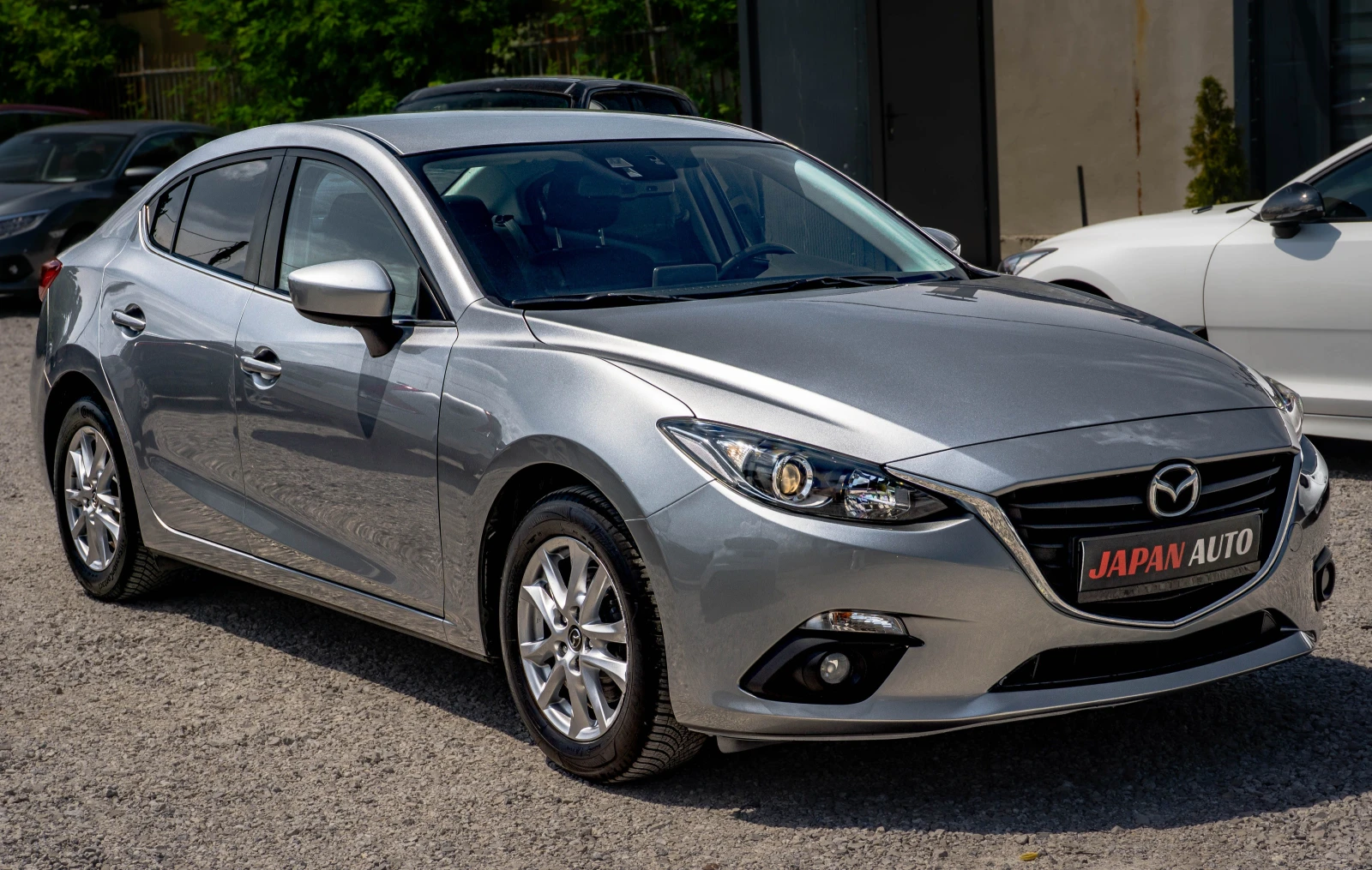 Mazda 3 2.0 бензин! ТОП! С ГАРАНЦИЯ!, снимка 3 - Автомобили и джипове - 54853703