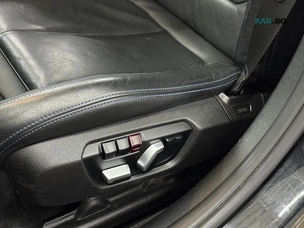 BMW 330 xDrive * АвтоКредит * (ЦЕНА ДО БГ), снимка 16 - Автомобили и джипове - 55224488