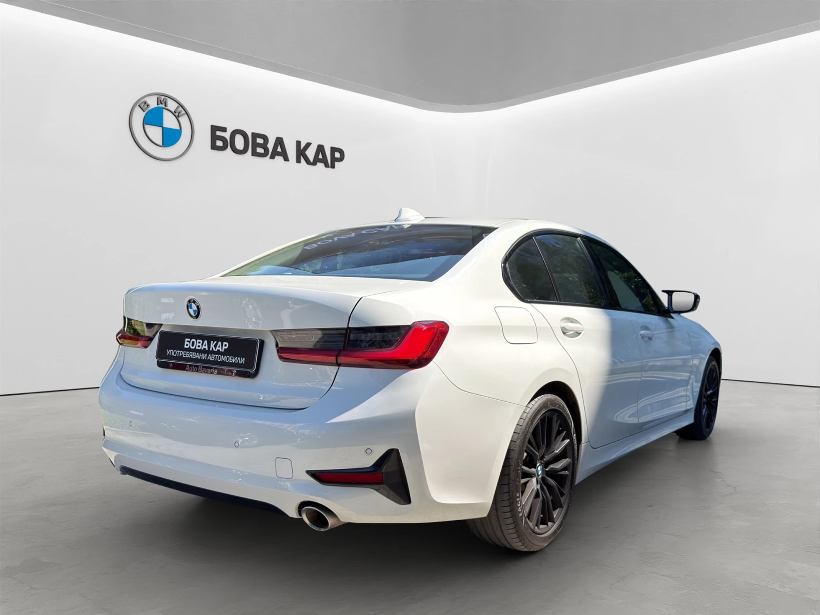 BMW 320 xDrive, снимка 2 - Автомобили и джипове - 55311626