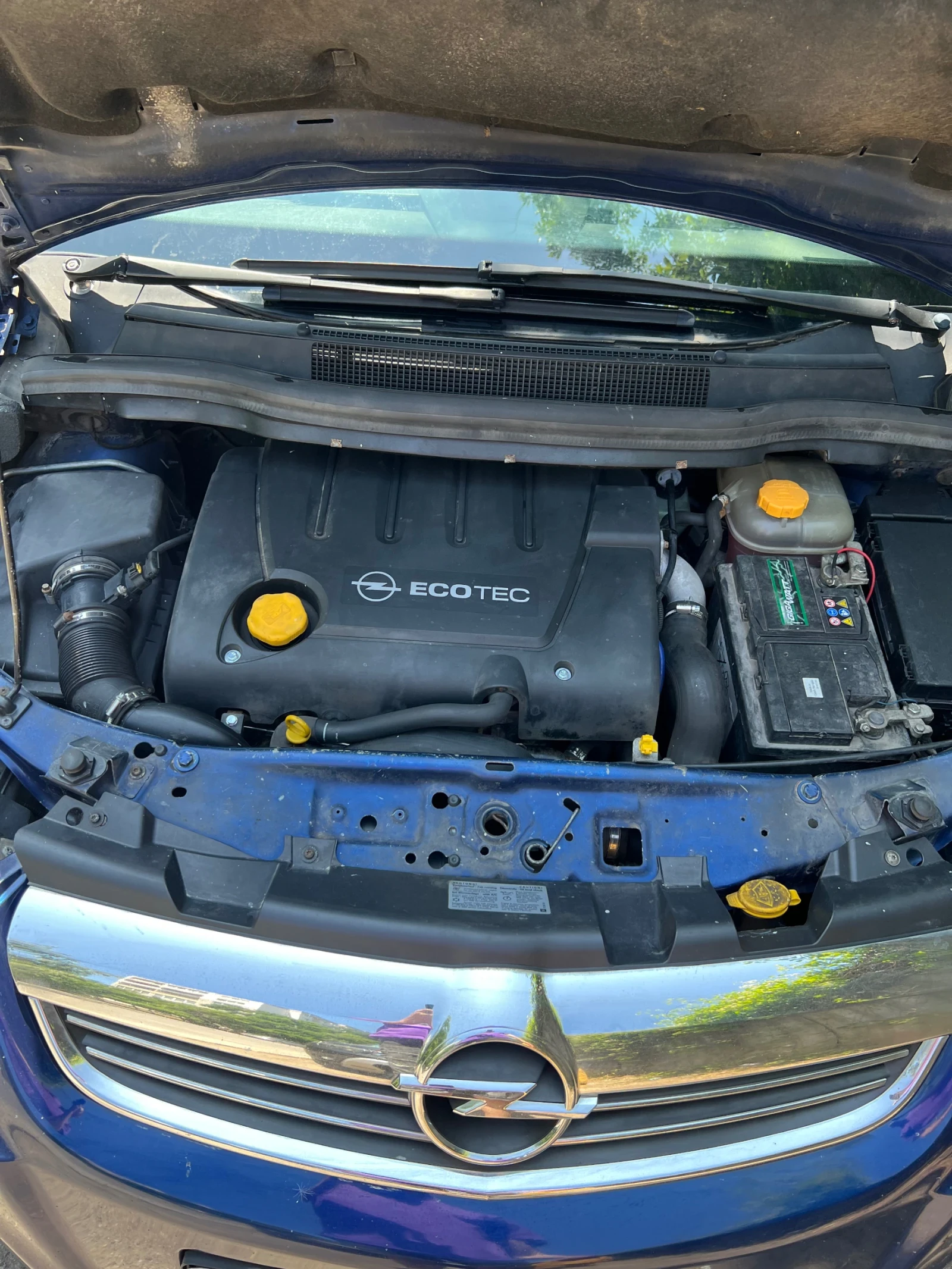 Opel Zafira, снимка 3 - Автомобили и джипове - 55705537