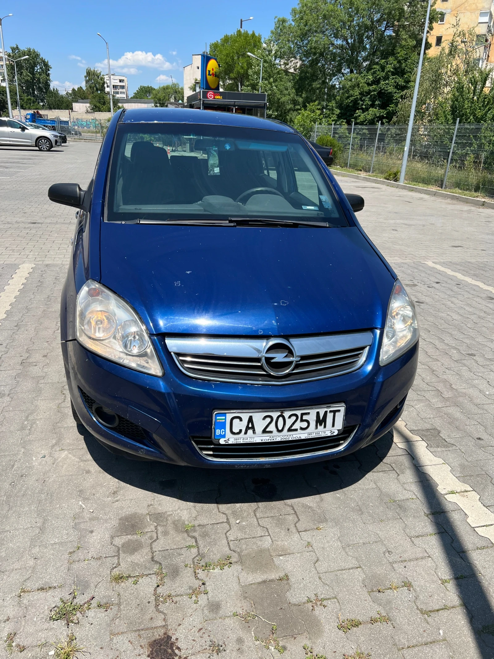 Opel Zafira, снимка 10 - Автомобили и джипове - 55705537