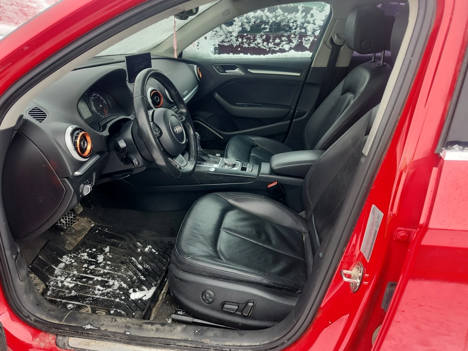 Audi A3 2.0T TECHNIK / CARFAX / АВТОКРЕДИТ , снимка 5 - Автомобили и джипове - 55898589