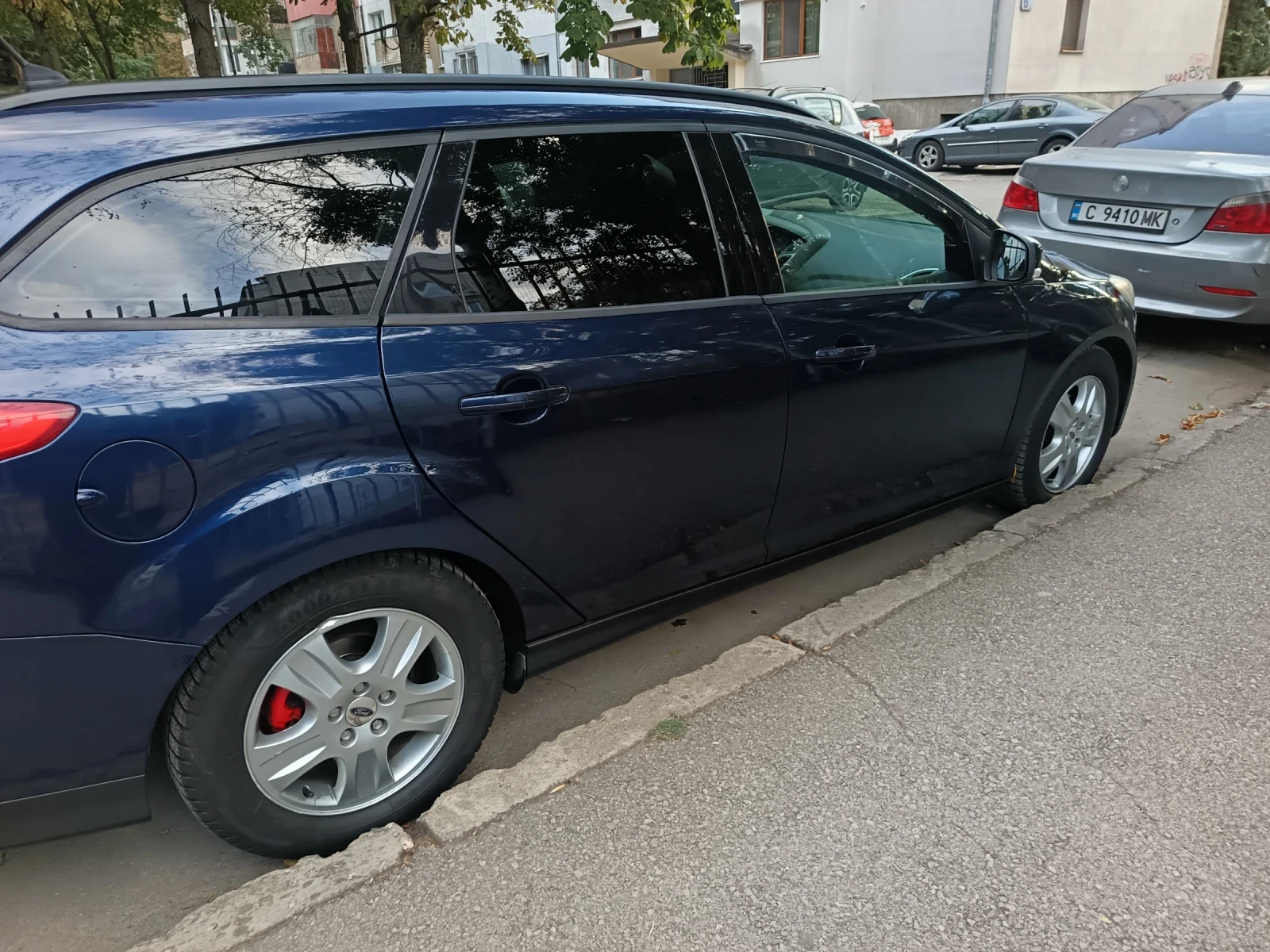 Ford Focus 1.6, снимка 5 - Автомобили и джипове - 56201281