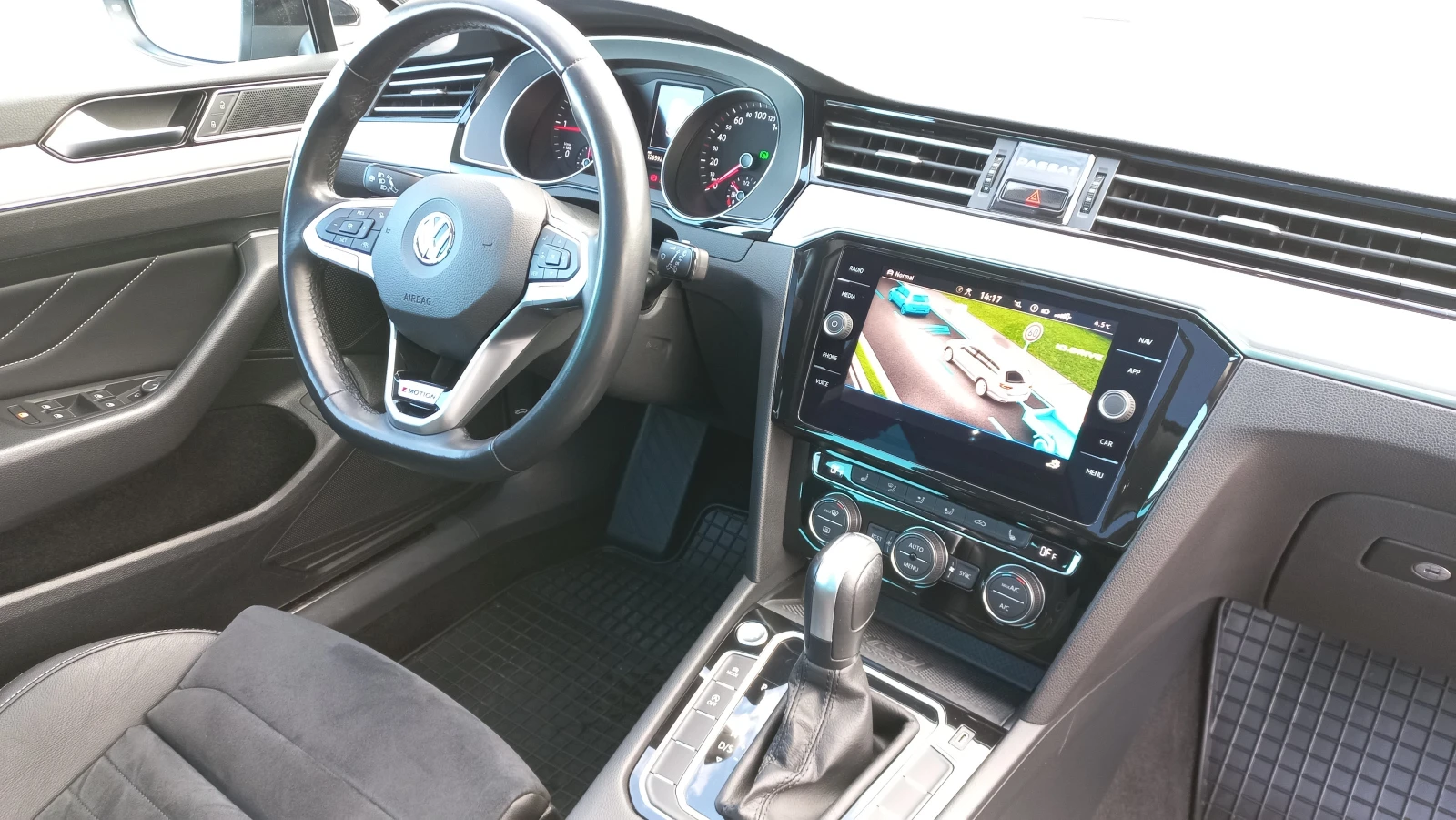 VW Passat B8.5 2.0TDI 4Motion, снимка 9 - Автомобили и джипове - 56261993