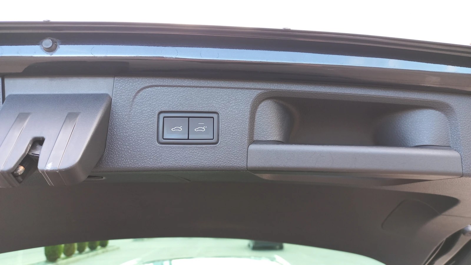 VW Passat B8.5 2.0TDI 4Motion, снимка 15 - Автомобили и джипове - 56261993