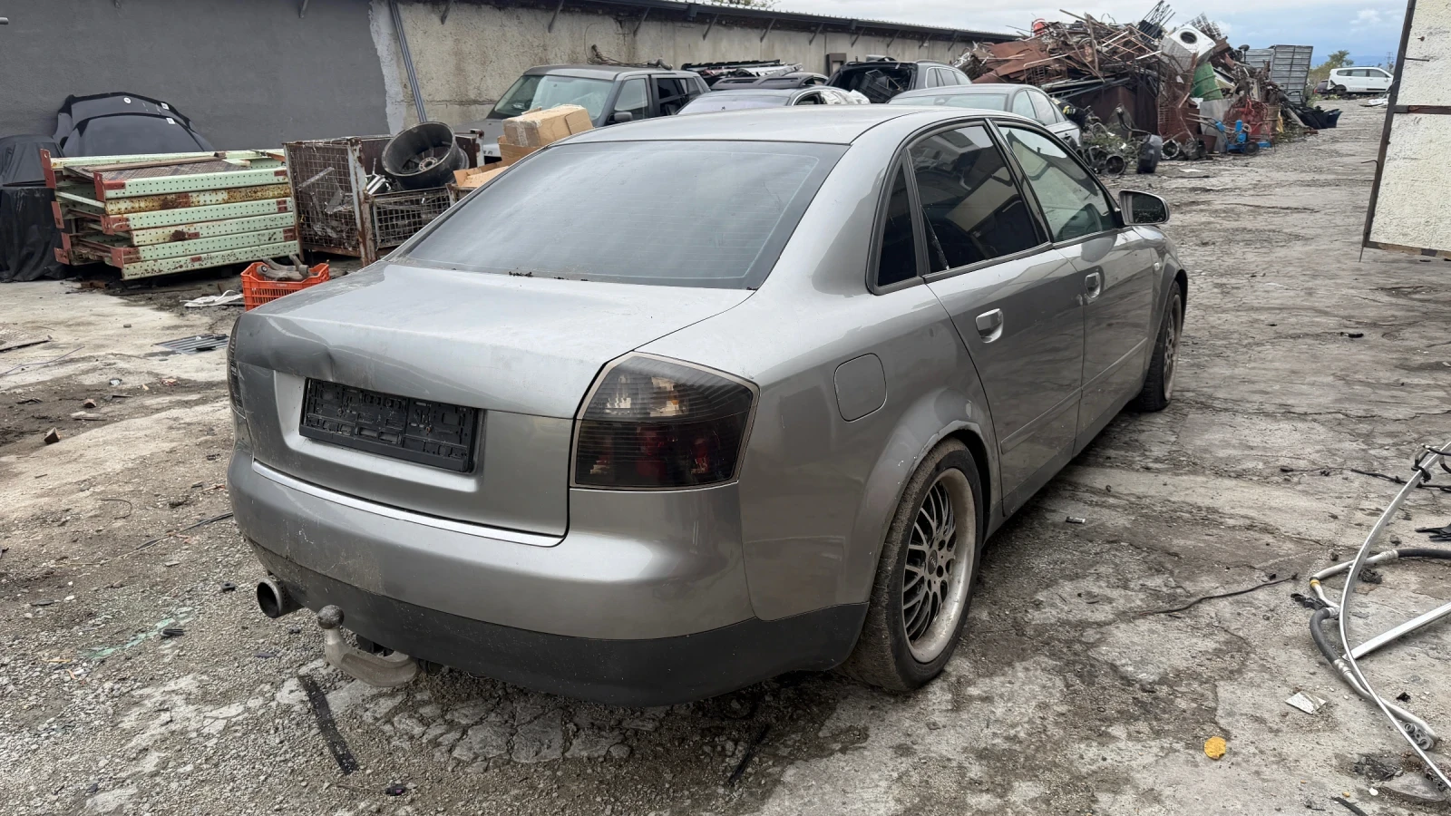 Audi A4 2.0, снимка 5 - Автомобили и джипове - 56485200