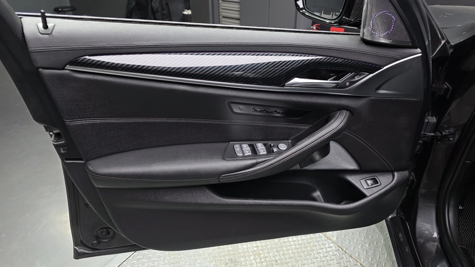 BMW 520 M5 LCI KI* SOUND BOX* LASER* HUD* B&W* DIS* ������ | Mobile.bg � ����������� 12