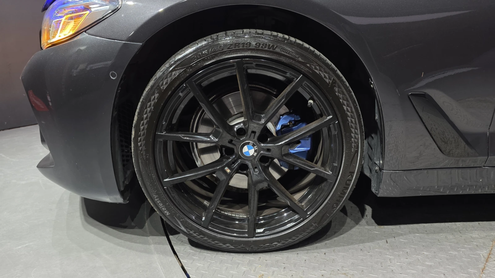 BMW 520 M5 LCI KI* SOUND BOX* LASER* HUD* B&W* DIS* ������ | Mobile.bg � ����������� 5