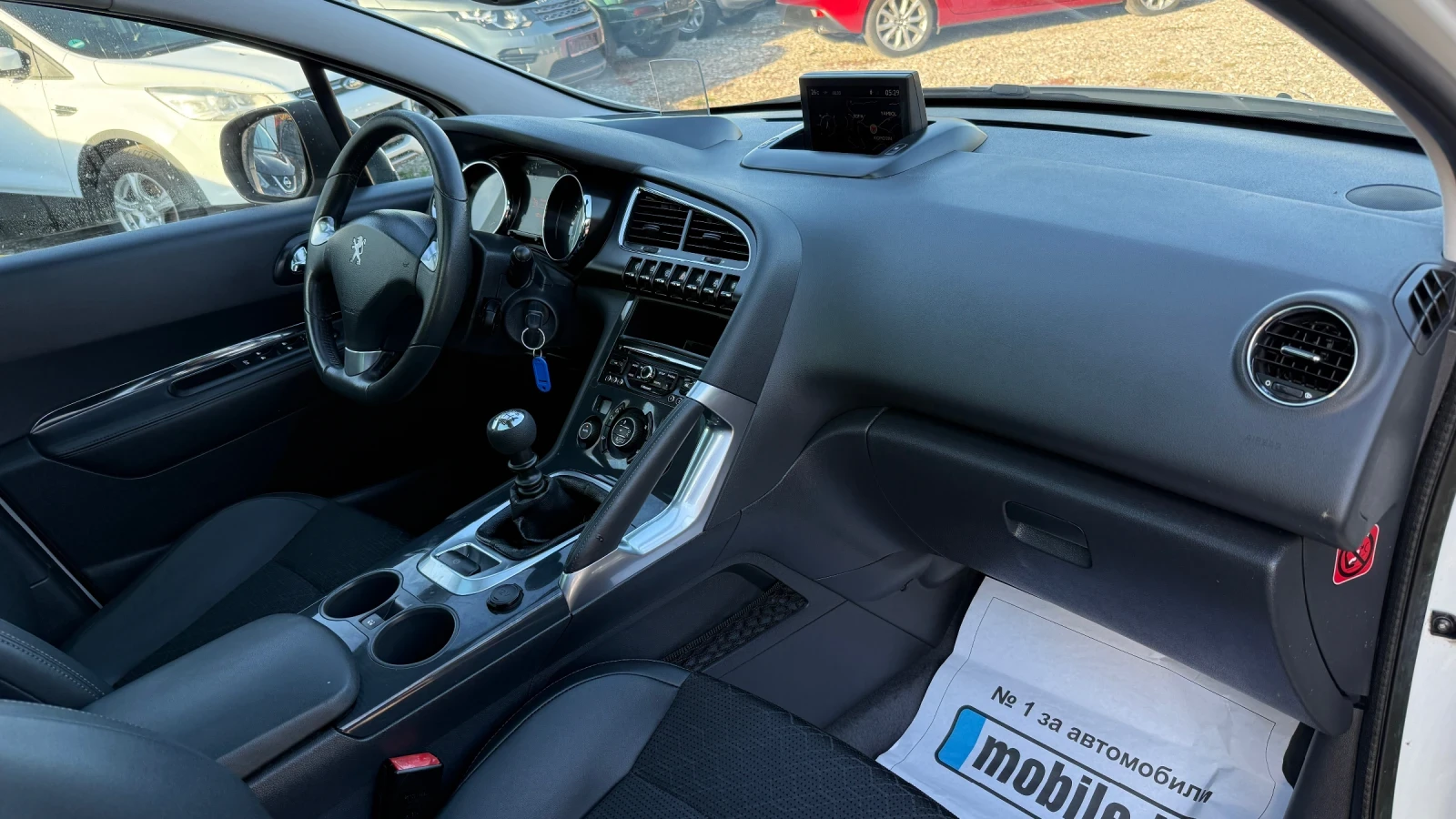 Peugeot 3008 1.6 HDI, снимка 10 - Автомобили и джипове - 56582655