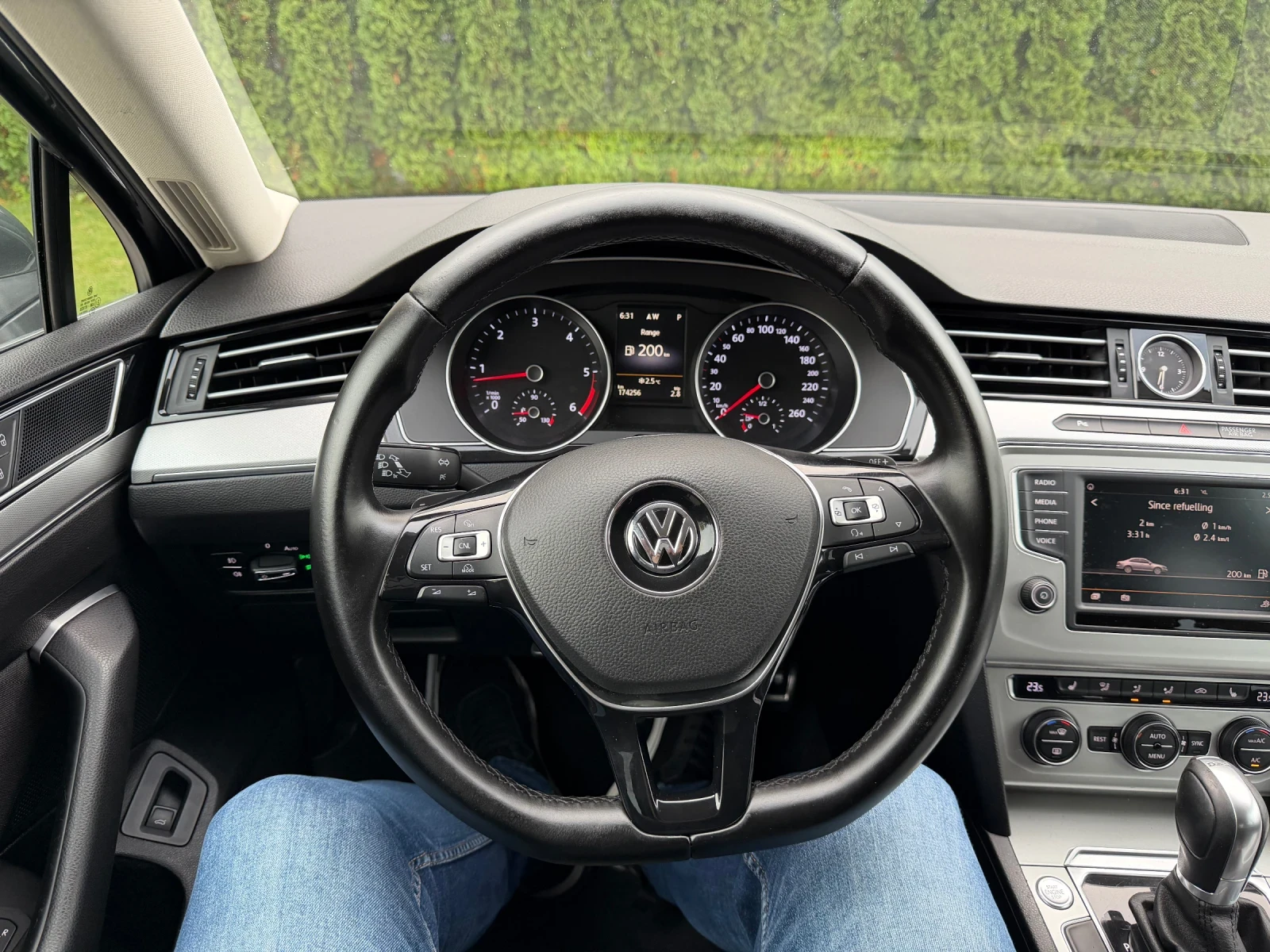 VW Passat 2.0tdi 150k.c* DSG* Led* ЛИЗИНГ* , снимка 13 - Автомобили и джипове - 56749019