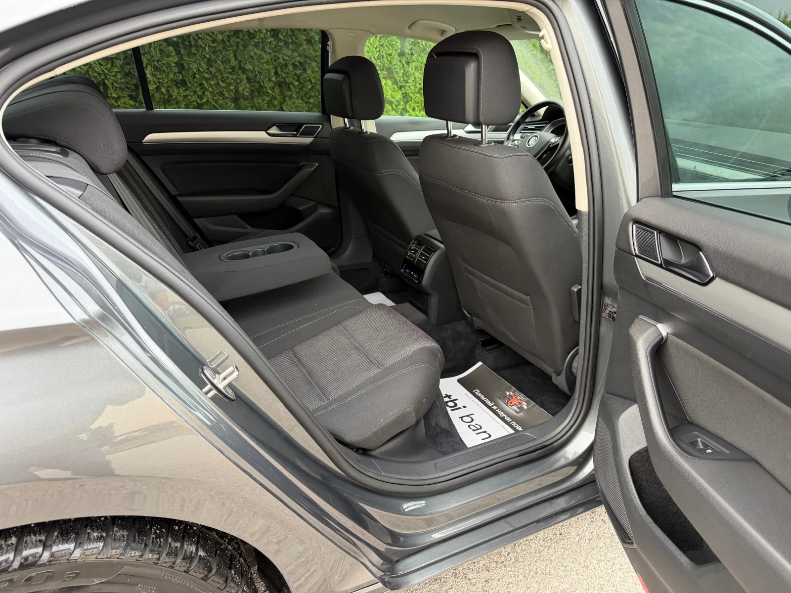 VW Passat 2.0tdi 150k.c* DSG* Led* ЛИЗИНГ* , снимка 12 - Автомобили и джипове - 56749019