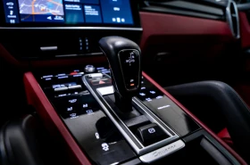 Porsche Cayenne PLUG IN* E-HYBRID* DISTR* HEATERD&COOLEDSEATS* PAN, снимка 15