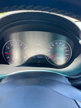 Kia Stonic 1.4 Газ, снимка 14