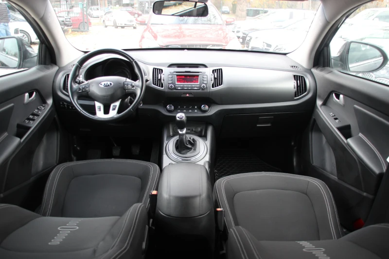 Kia Sportage 2.0 CRDI 4х4  НОВ ВНОС  , снимка 13 - Автомобили и джипове - 48639616