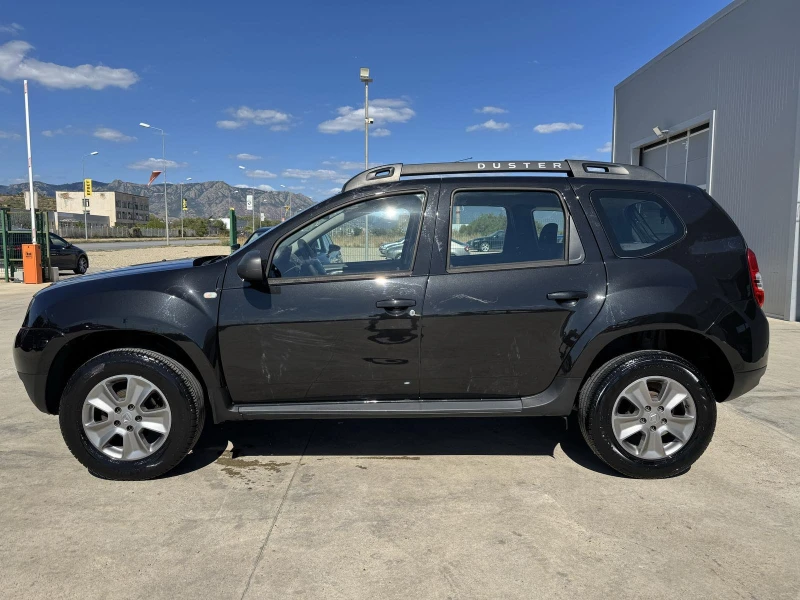 Dacia Duster 1.6* 105ps* НАВИ* FACE* КЛИМАТИК, снимка 2 - Автомобили и джипове - 51523768