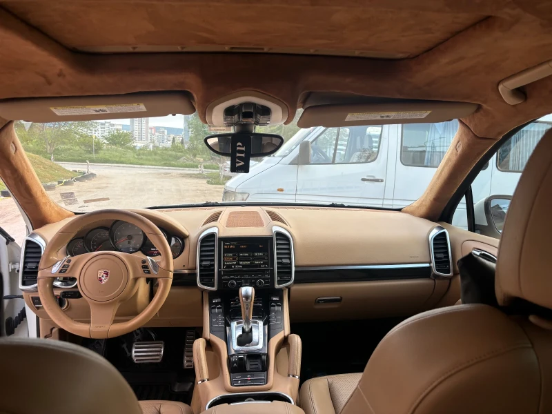 Porsche Cayenne, снимка 11 - Автомобили и джипове - 52351176