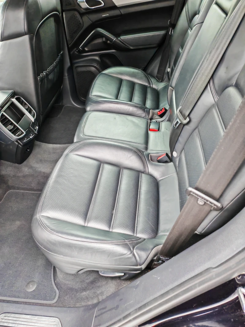 Porsche Cayenne Turbo, снимка 11 - Автомобили и джипове - 53080650