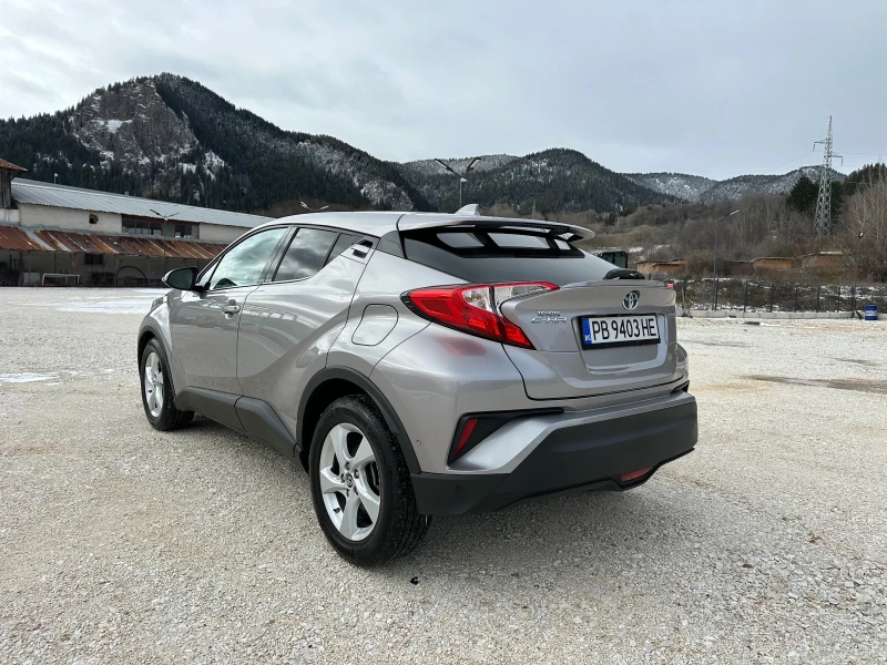 Toyota C-HR 1.8i HYBRID KEYLESS GO DISTRONIC, снимка 7 - Автомобили и джипове - 53091211