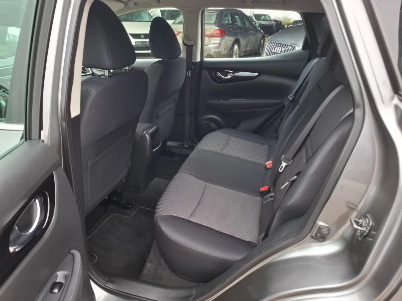 Nissan Qashqai 1.2Т Navi Камера, снимка 8 - Автомобили и джипове - 53510201
