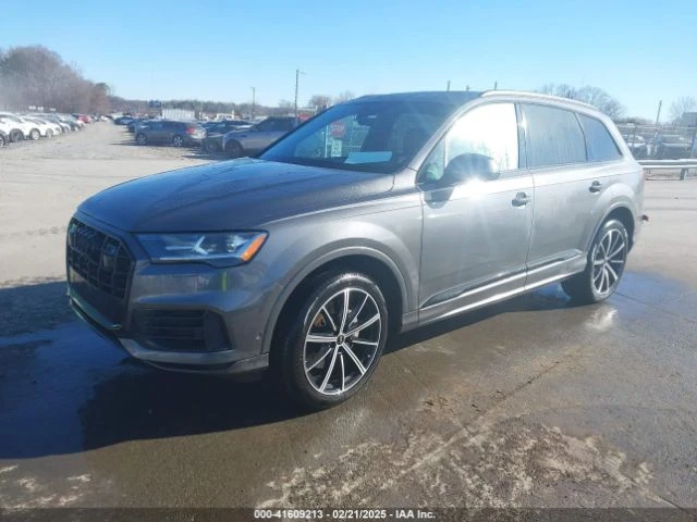 Audi Q7 * PREMIUM PLUS 55 TFSI QUATTRO* TIPTRONIC* (CARFAX, снимка 2 - Автомобили и джипове - 49388772