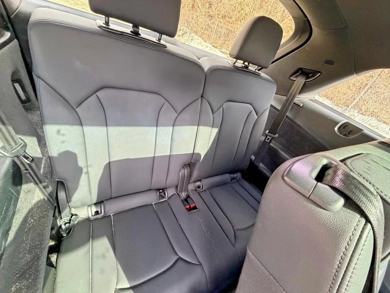 Audi Q7 S-line / ПАНОРАМА / 360 / 7 МЕСТА / ЛИЗИНГ, снимка 9 - Автомобили и джипове - 54875760