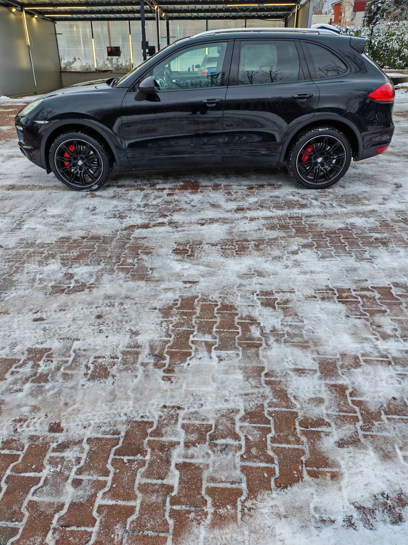 Porsche Cayenne Turbo - изображение 3