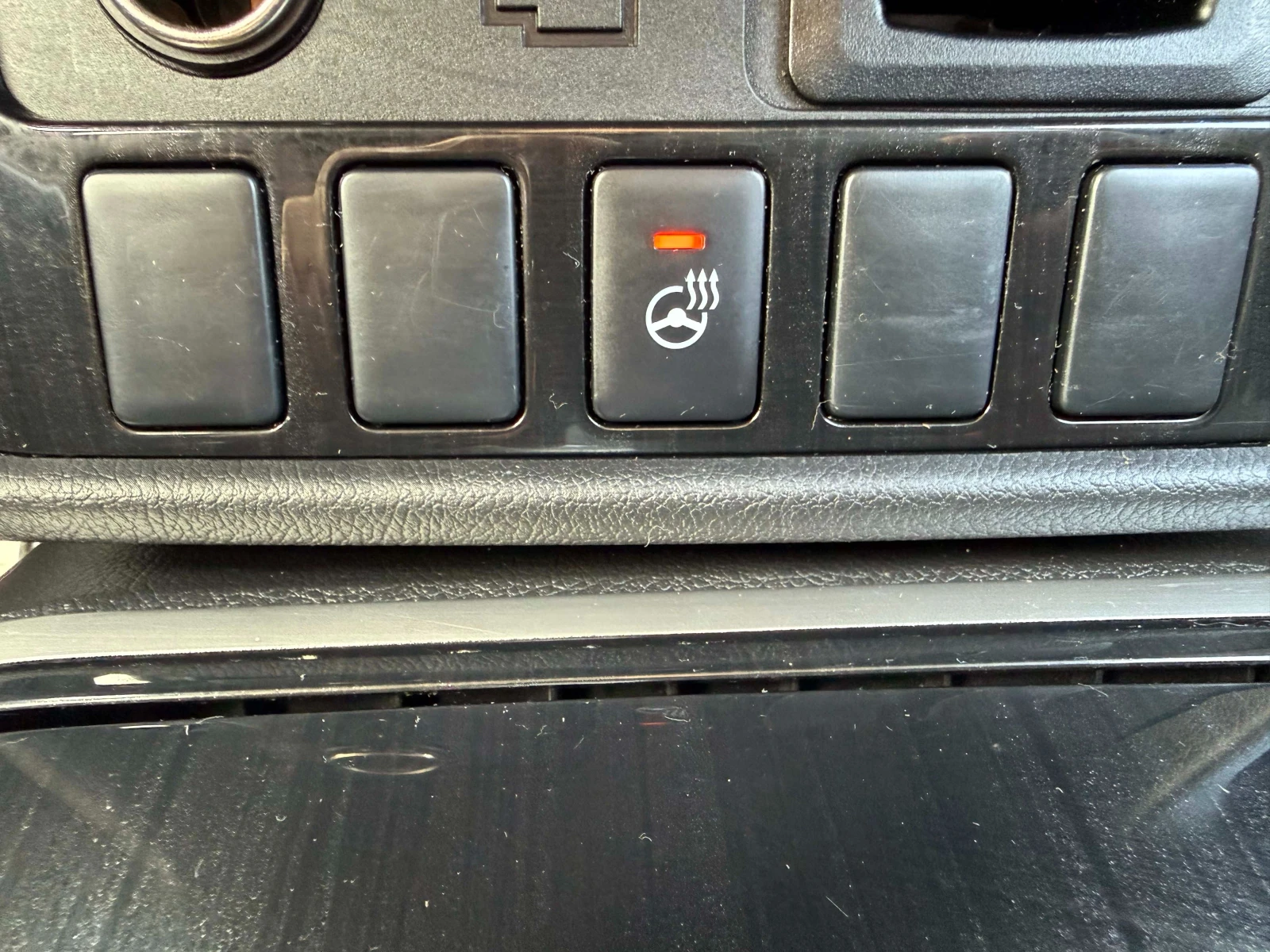 Mitsubishi Outlander, снимка 14 - Автомобили и джипове - 53822616