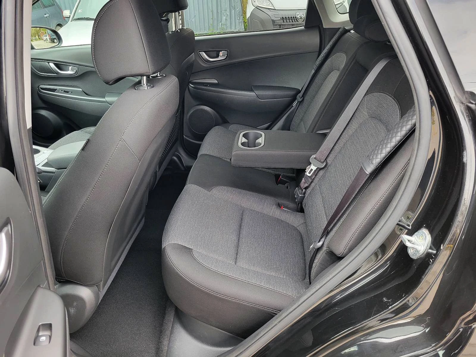 Hyundai Kona EV FACELIFT 64KW 204hp, снимка 12 - Автомобили и джипове - 53922555