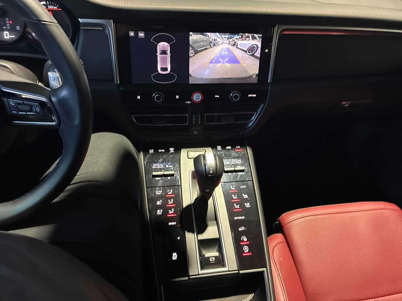 Porsche Macan * AWD * CARFAX * BOSE * ОБДУХВАНЕ * КЛИП НА МОТОРА, снимка 9 - Автомобили и джипове - 54044145