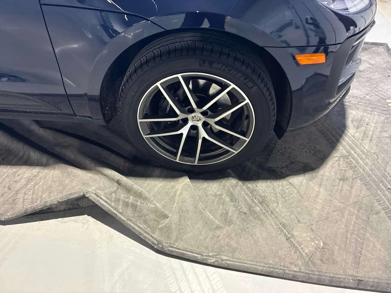 Porsche Macan * AWD * CARFAX * BOSE * ОБДУХВАНЕ * КЛИП НА МОТОРА, снимка 7 - Автомобили и джипове - 54044145