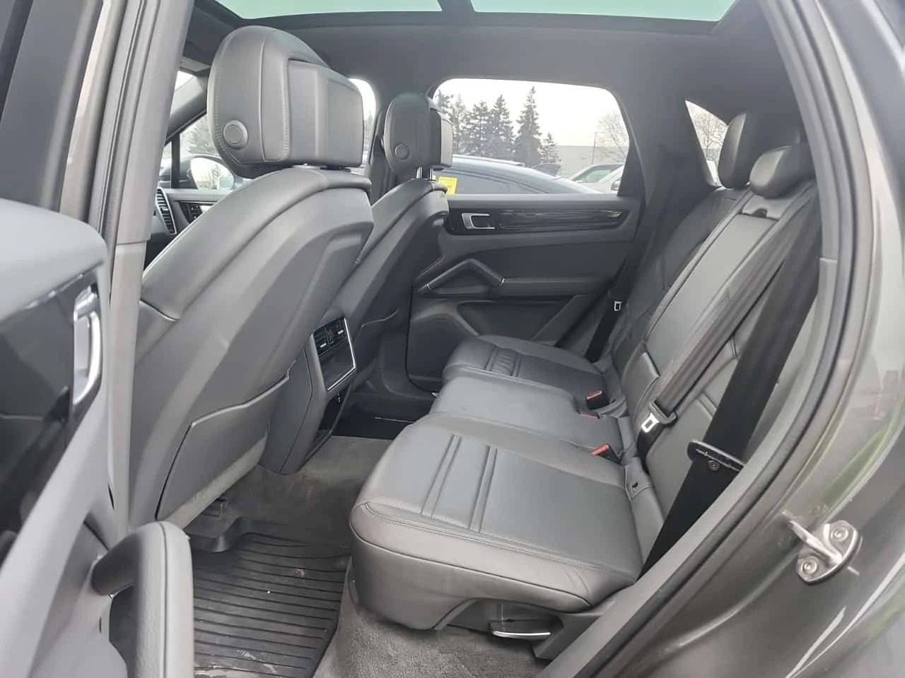 Porsche Cayenne 2 ����� * �������� * KEYLESS * CARFAX *  | Mobile.bg � ����������� 3