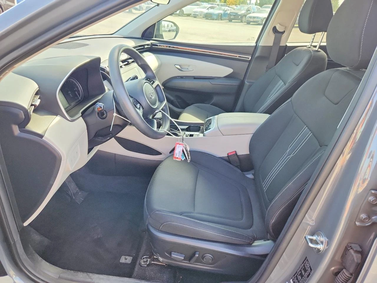 Hyundai Tucson SEL* ПОДГРЕВ* КАМЕРИ* KEYLESS* 35000KM* , снимка 8 - Автомобили и джипове - 54113510