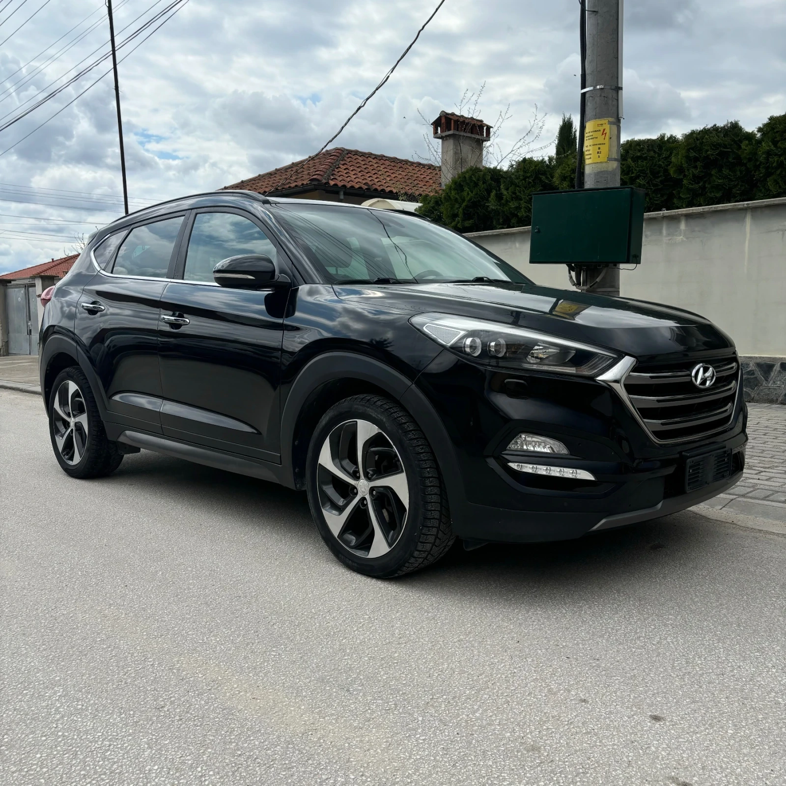 Hyundai Tucson 2.0 CRDi Xpossible 4WD | Mobile.bg � ����������� 1