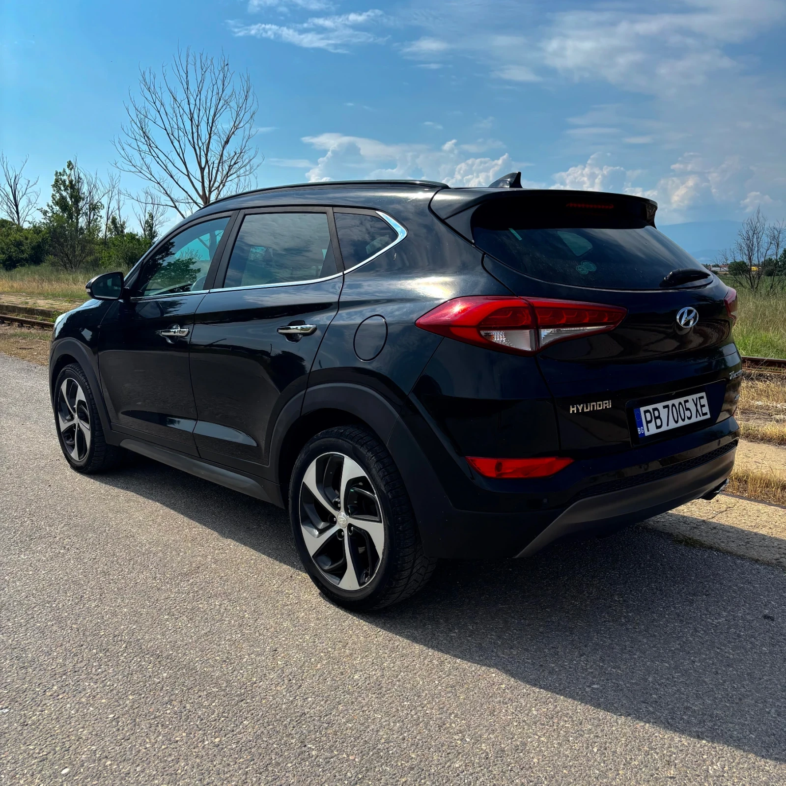 Hyundai Tucson 2.0 CRDi Xpossible 4WD, снимка 5 - Автомобили и джипове - 54644098