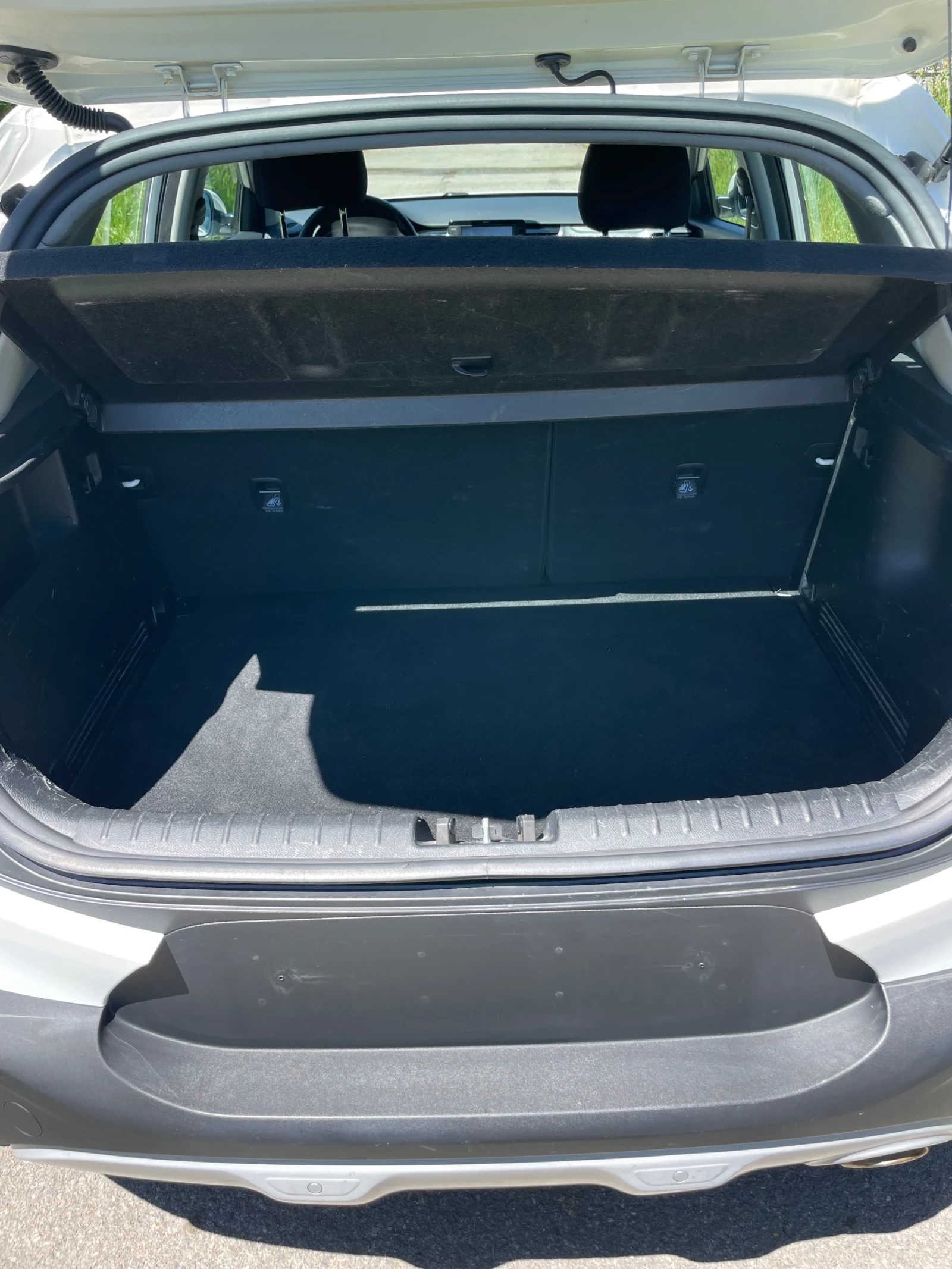 Kia Stonic 1.4 Газ, снимка 15 - Автомобили и джипове - 54556102