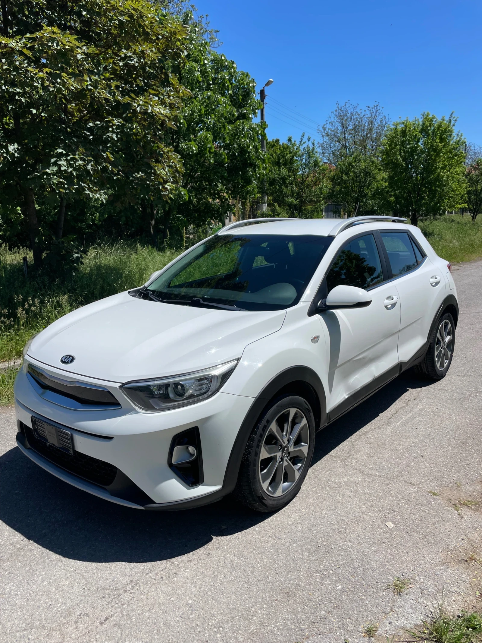 Kia Stonic 1.4 Газ, снимка 2 - Автомобили и джипове - 54556102