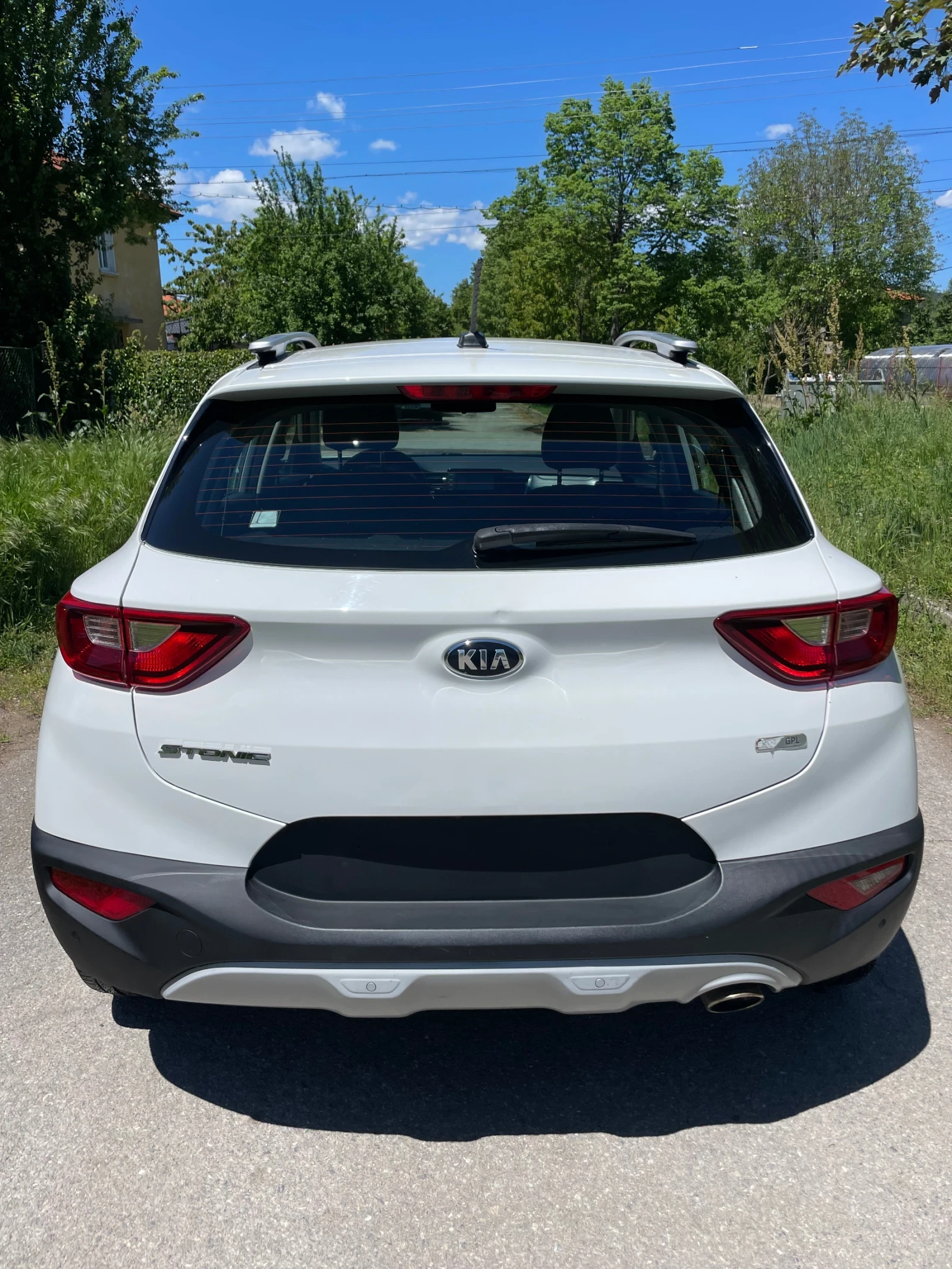 Kia Stonic 1.4 Газ, снимка 5 - Автомобили и джипове - 54556102