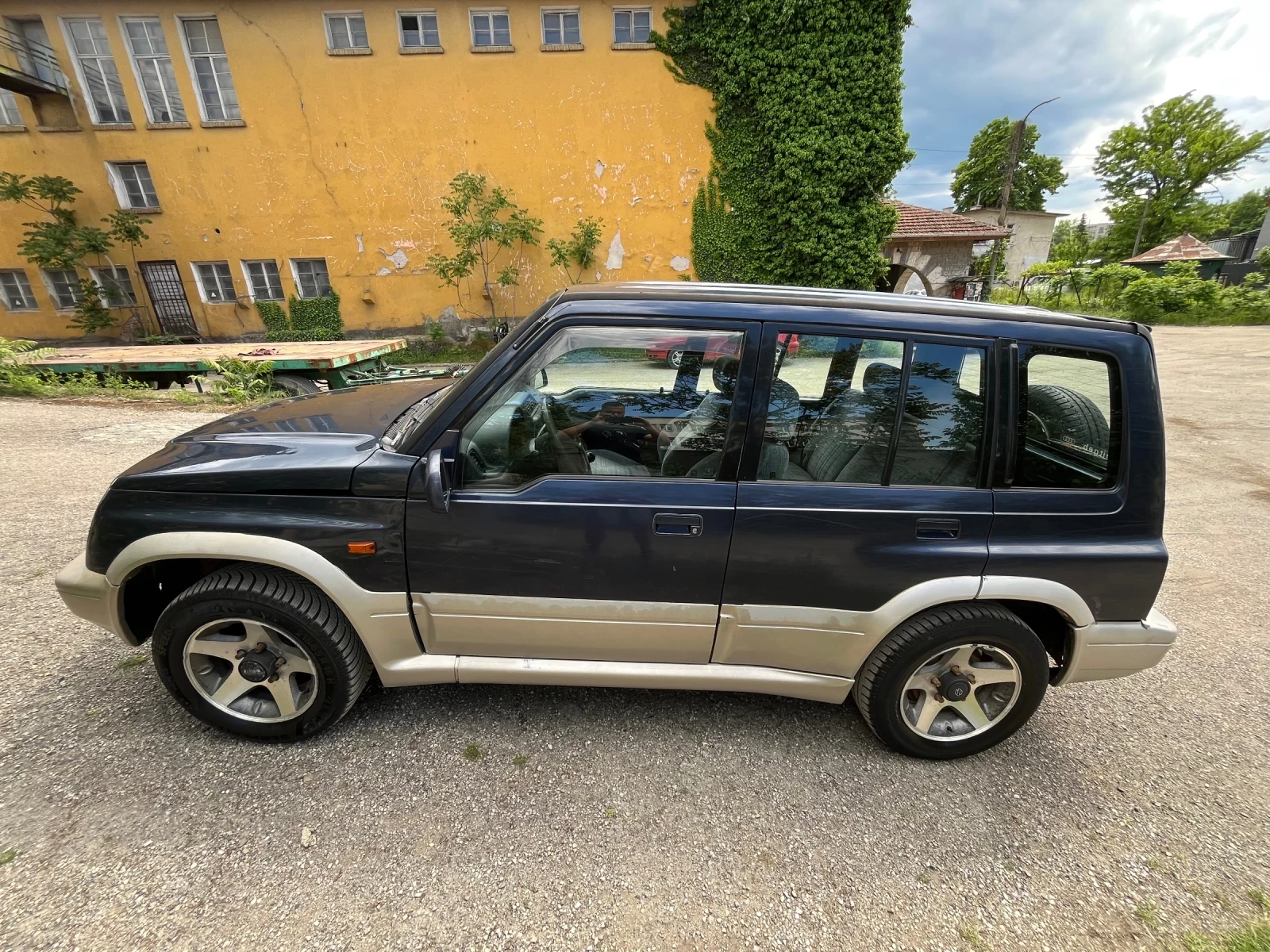 Suzuki Vitara V6 2.0 бързи/бавни климатик и теглич , снимка 3 - Автомобили и джипове - 54565449