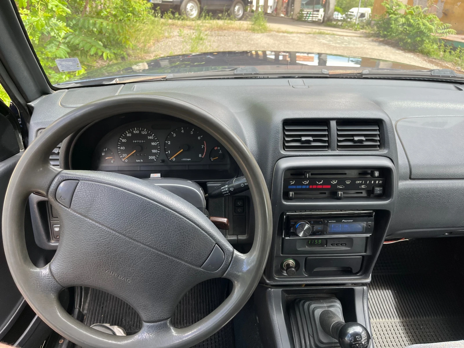 Suzuki Vitara V6 2.0 бързи/бавни климатик и теглич , снимка 11 - Автомобили и джипове - 54565449