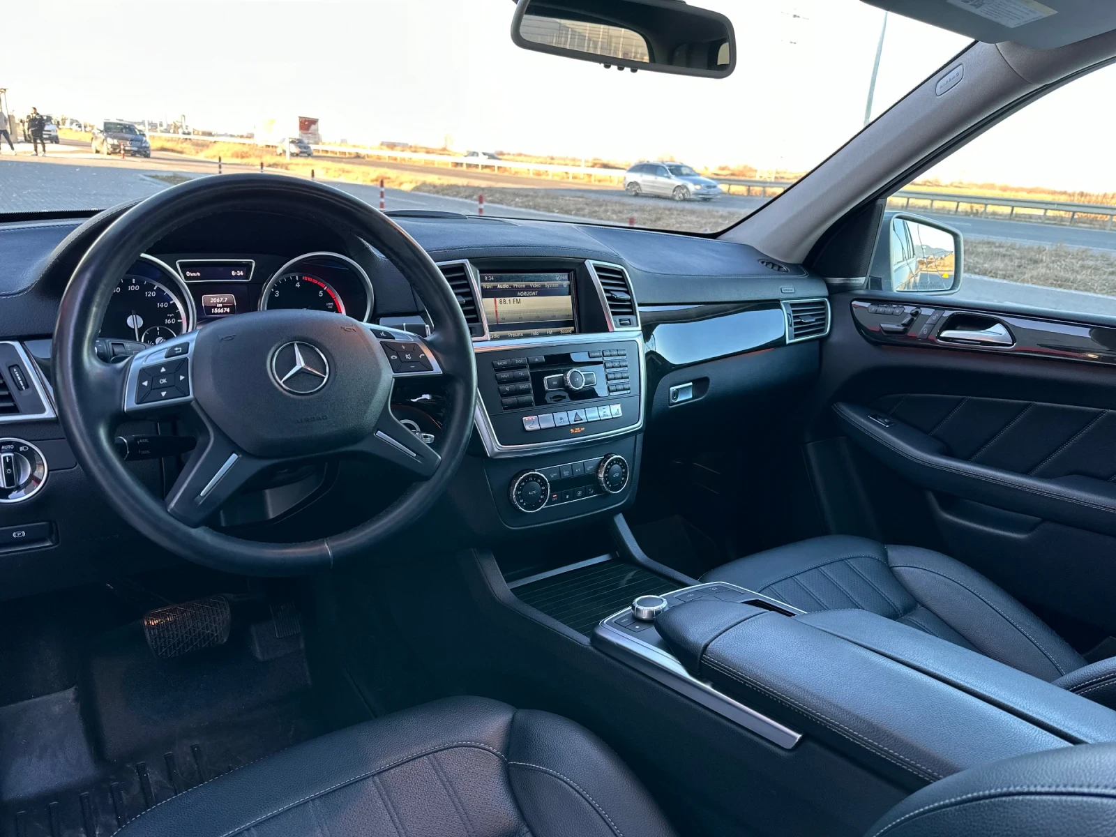 Mercedes-Benz GL 350 AMG FULL , снимка 12 - Автомобили и джипове - 54571892