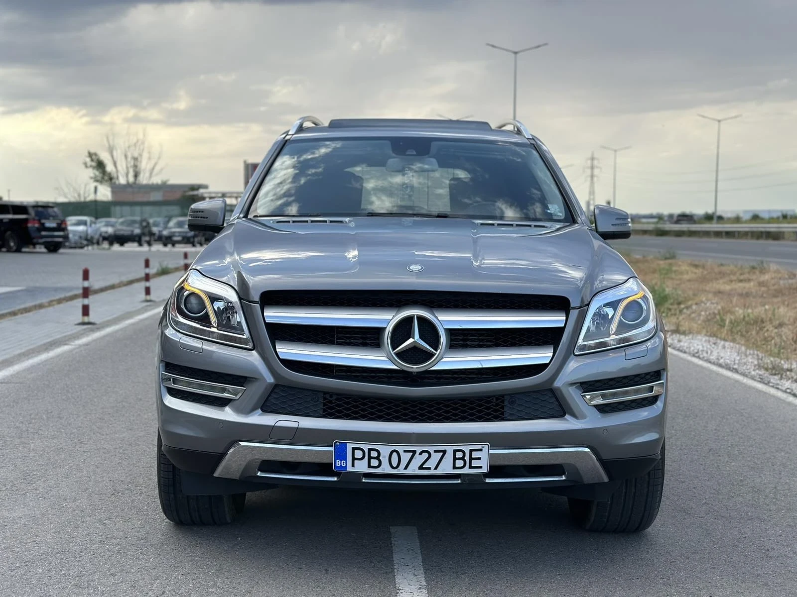 Mercedes-Benz GL 350 AMG FULL , снимка 9 - Автомобили и джипове - 54571892