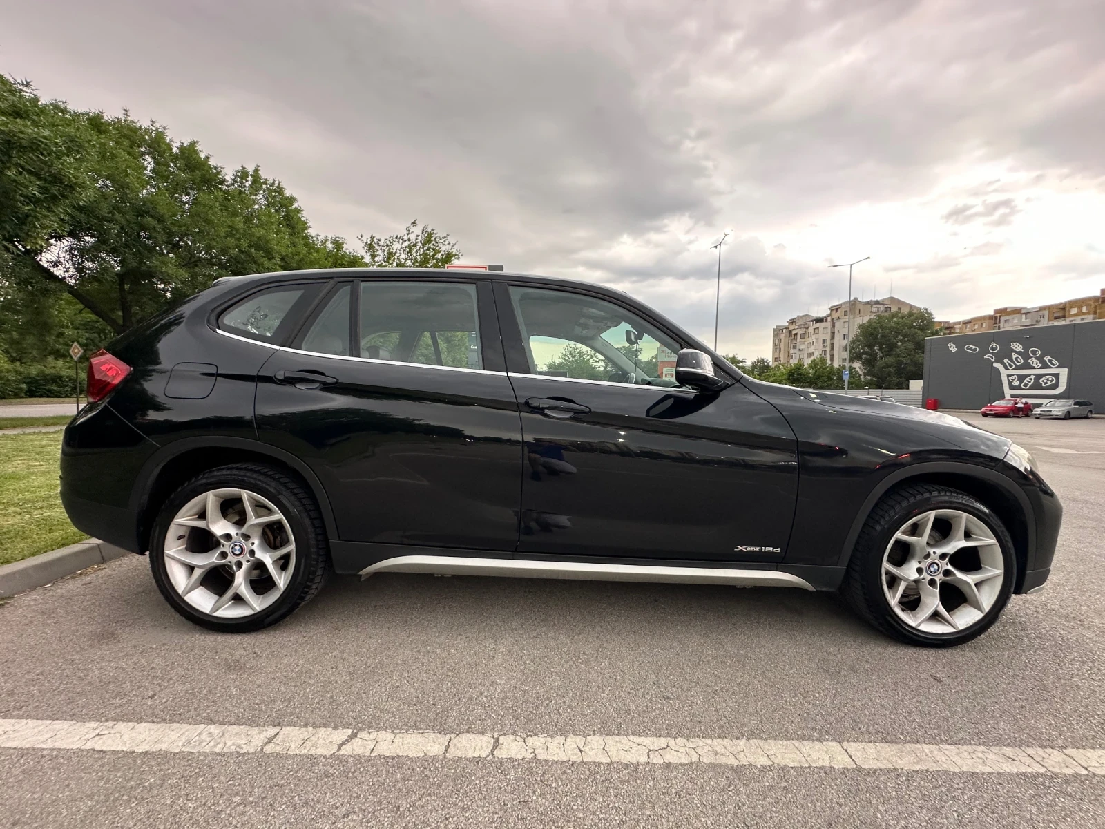 BMW X1 BMW X1 xDrive18d X-Line 4x4 | Навигация | Полукожа, снимка 7 - Автомобили и джипове - 54982563