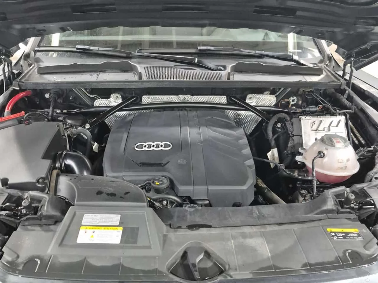 Audi Q5 * S-Line * TECHNIK * CARFAX * От VW * , снимка 16 - Автомобили и джипове - 55453716